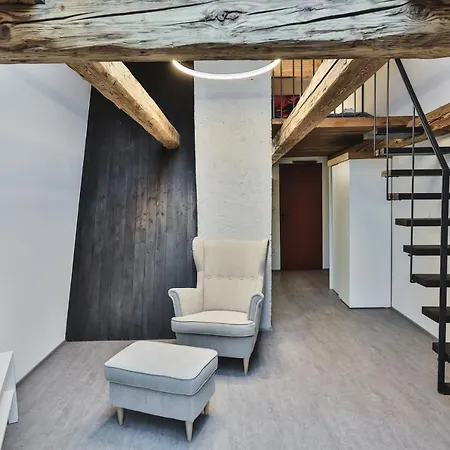 Just 게스트하우스 3*